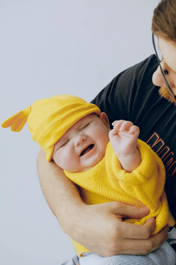 嬰兒吐奶解決辦法，讓新手爸媽不慌張（圖片來源：pexels）